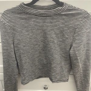H & M Crop Top